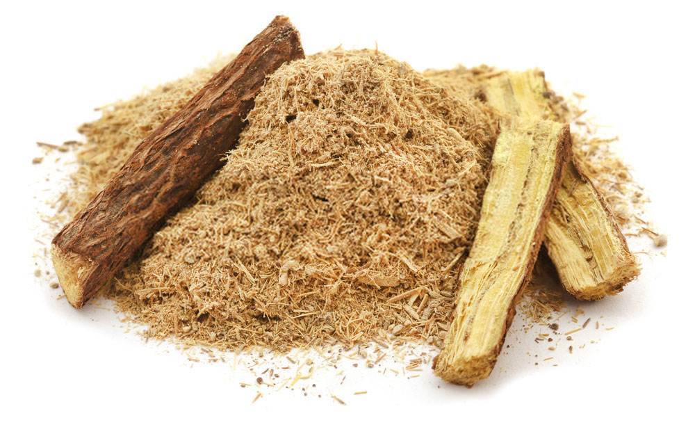 پودر ریشه شیرین بیان licorice-root-powder